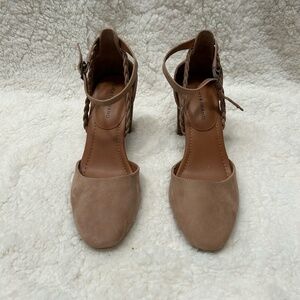 Lucky Brand Women's Stacked Heel Pumps